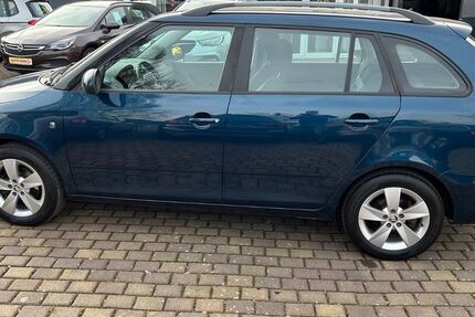 Skoda Fabia 174.000 km 3.950 &euro; Cölbe 35091