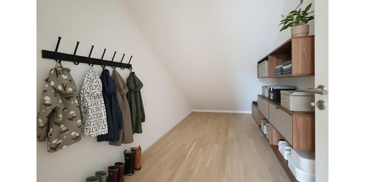 Reihenhaus Neckartailfingen - 6 Zimmer, 140 m&sup2;, 1.699&euro; | Angebot:25715657