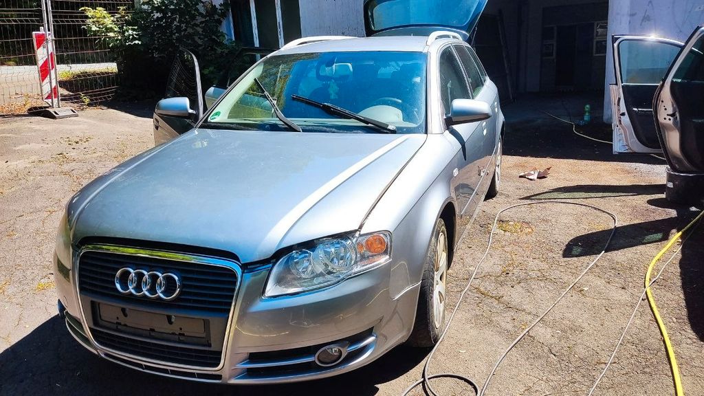 Audi A4 364.704 km 1.200 &euro; Kierspe 58566