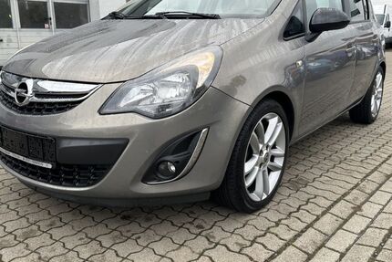 Opel Corsa 122.201 km 6.490 &euro; Göttingen 37081
