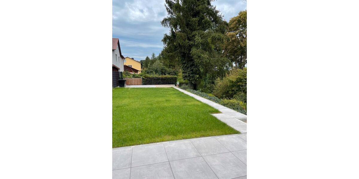 Doppelhaushälfte Bad Abbach - 5 Zimmer, 130 m&sup2;, 1.900&euro; | Angebot:25399314