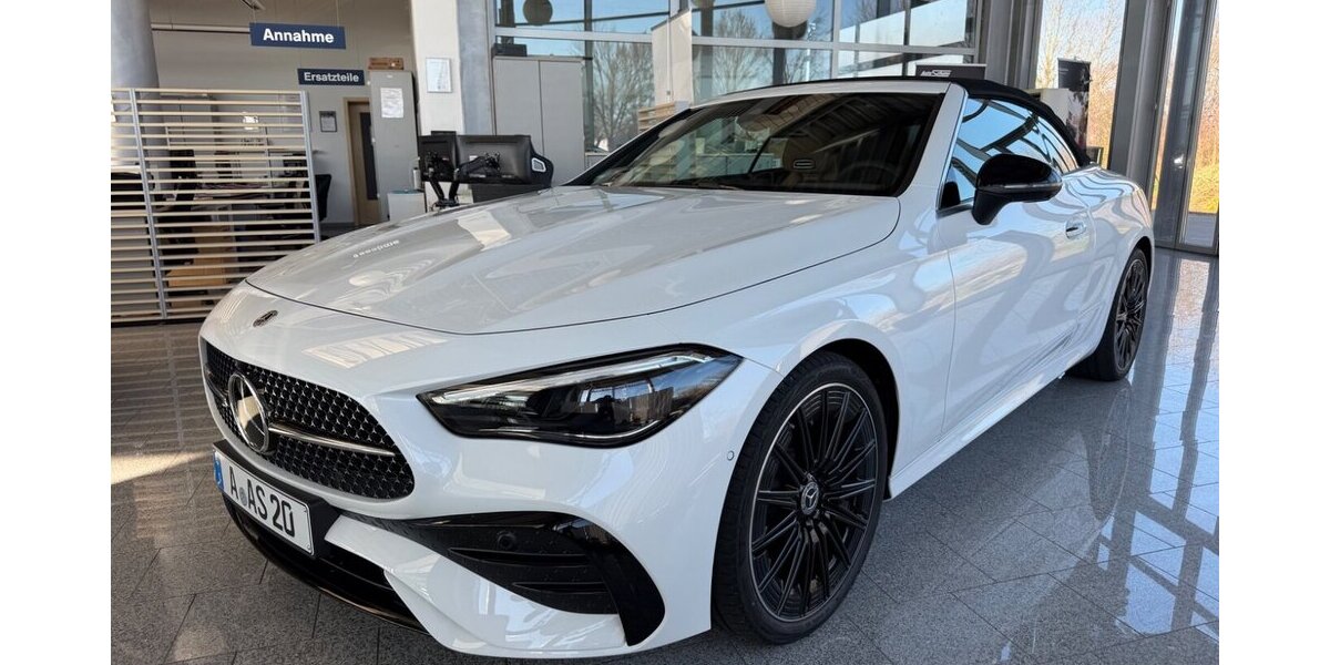 Mercedes-Benz CLE 300 4Matic Cabrio AMG+Burmester+Night+360° Edi 4.000 km 69.900 &euro; Westendorf 86707