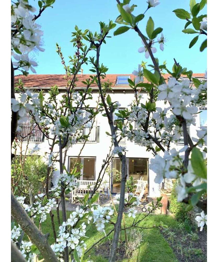 Haus zum Kaufen in Potsdam 890.000 € 169 m²