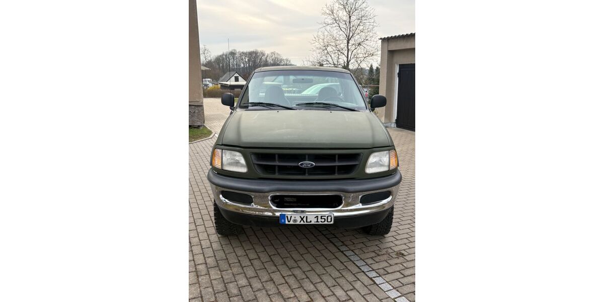 Ford F 150 250.568 km 15.900 &euro; Netzschkau 08491