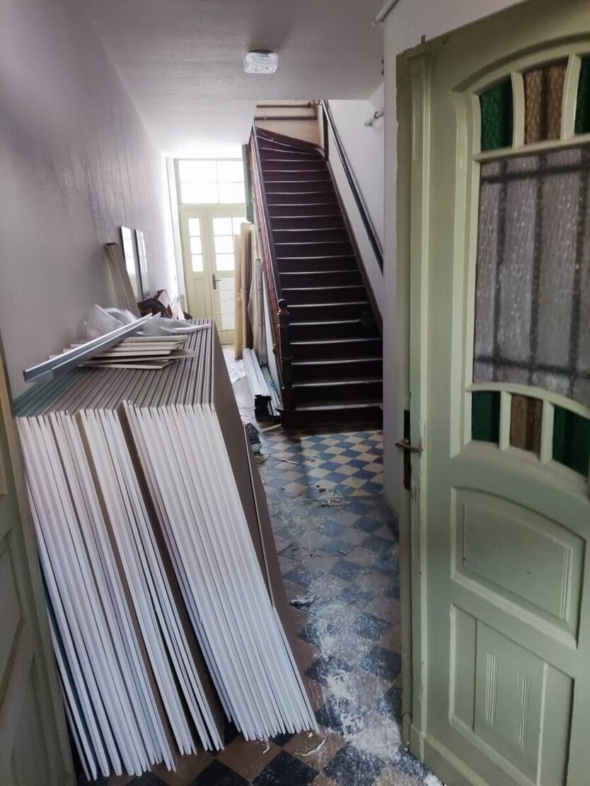 Ohrdruf, Wohn-u.Geschäftshs. zimmer