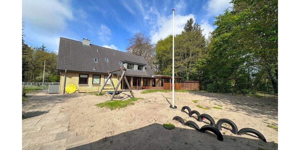 Einfamilienhaus Humptrup - 2 Zimmer, 137 m&sup2;, 349.000&euro; | Angebot:25770571
