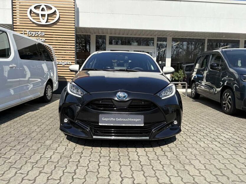 Yaris