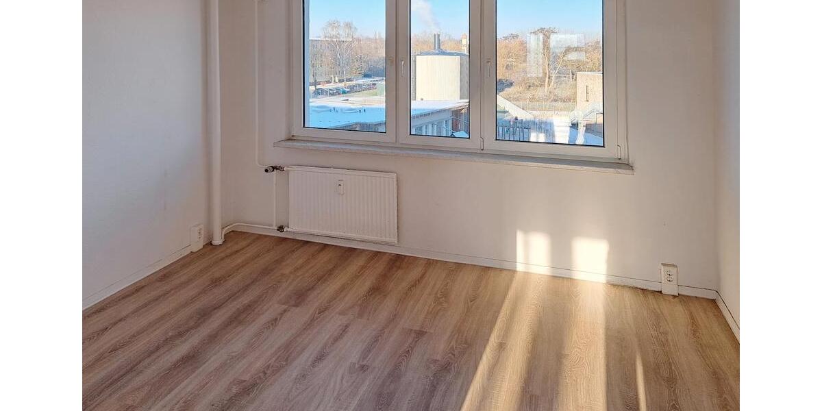 3-Zimmer-Wohnung mit Balkon in bahnhofs- und naturnaher Lage! 3 zimmer