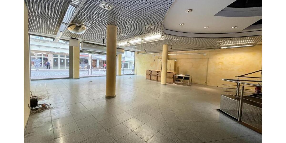 Bestlage auf der Sorge! Komplettes Büro-Geschäftshaus zur Miete im Herzen von Gera! - Gewerbeobjekt Gera Ostviertel | Angebot:26383439