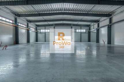 Halle in Bruchsal 14.850 € 2700 m² zimmer