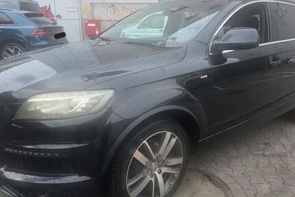 Audi Q7 135.000 km 17.999 &euro; Berlin 10967