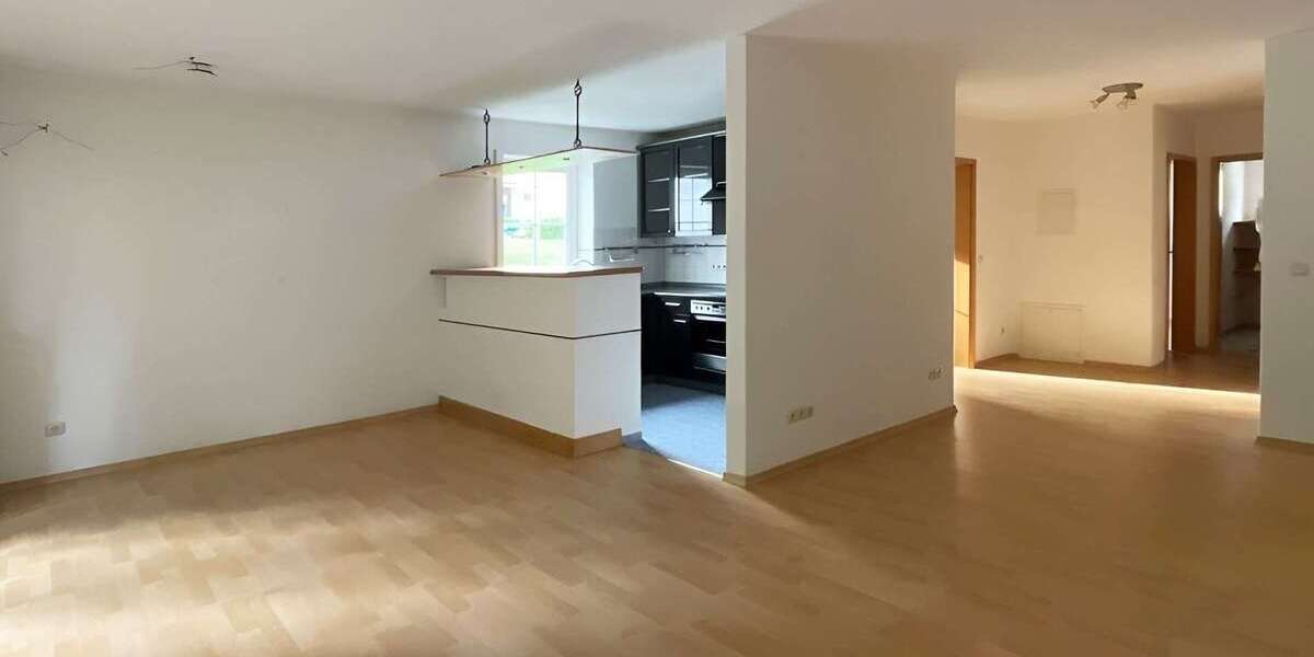 Etagenwohnung Mitterfels - 3 Zimmer, 68 m&sup2;, 195.000&euro; | Angebot:26663603
