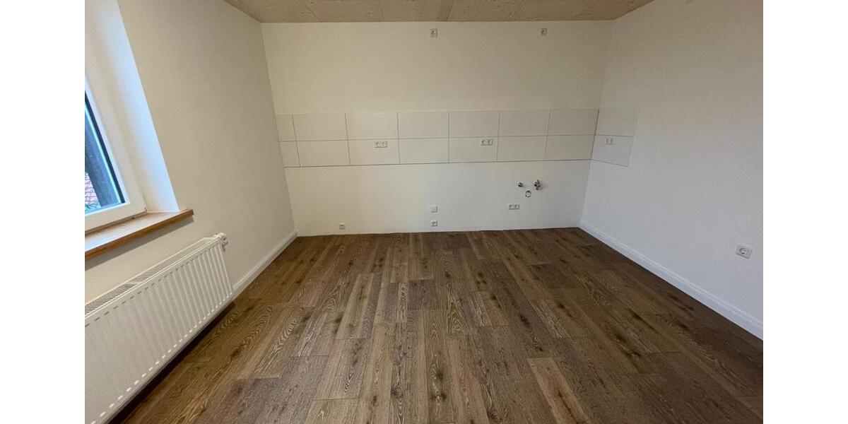 Etagenwohnung Frielendorf - 5 Zimmer, 112 m&sup2;, 950&euro; | Angebot:25840197