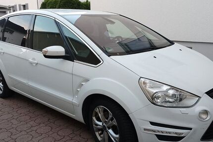Ford S-Max 299.985 km 3.799 € Süßen 73079