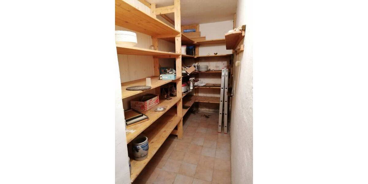 Mehrfamilienhaus, Wohnhaus Weikersheim Laudenbach - 8 Zimmer, 200 m&sup2;, 159.000&euro; | Angebot:26527303