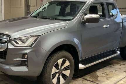 Isuzu D-Max 35.739 km 33.980 &euro; Garbsen/Hannover 30827