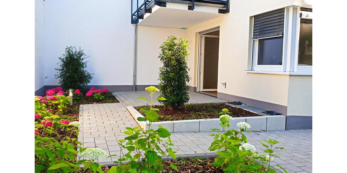 Erdgeschoßwohnung Frankfurt am Main Ost - 2 Zimmer, 82 m&sup2;, 1.400&euro; | Angebot:26300716