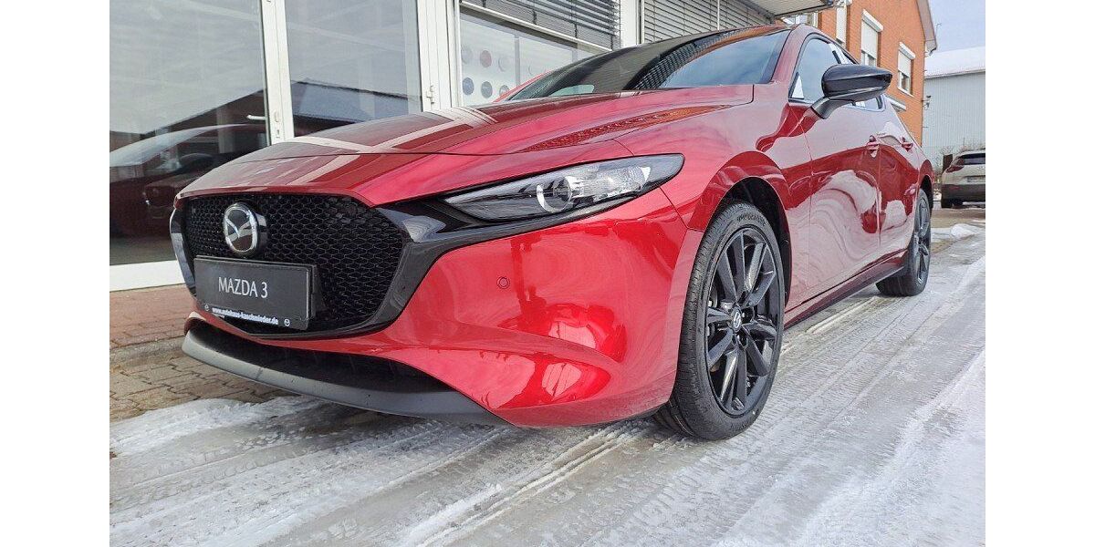 Mazda 3 1.054 km 28.490 &euro; Waren 17192