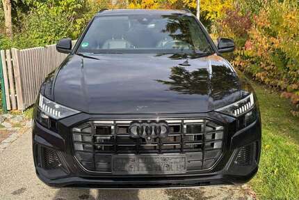 Audi Q8 66.910 km 42.999 &euro; Regensburg 93055