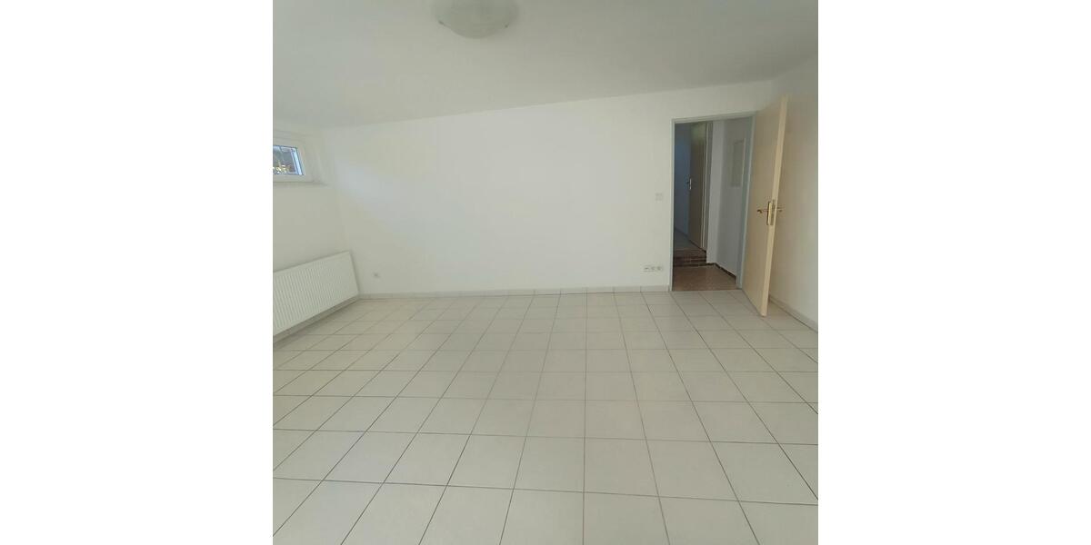 Etagenwohnung Fulda Kohlhaus - 4 Zimmer, 110 m&sup2;, 770&euro; | Angebot:26395124