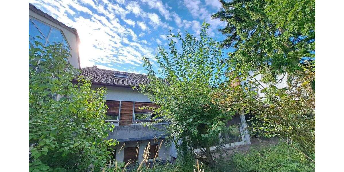 Ruhige, große Familien-Oase mit enormem Gartenparadies & Raum zum Träumen 7 zimmer