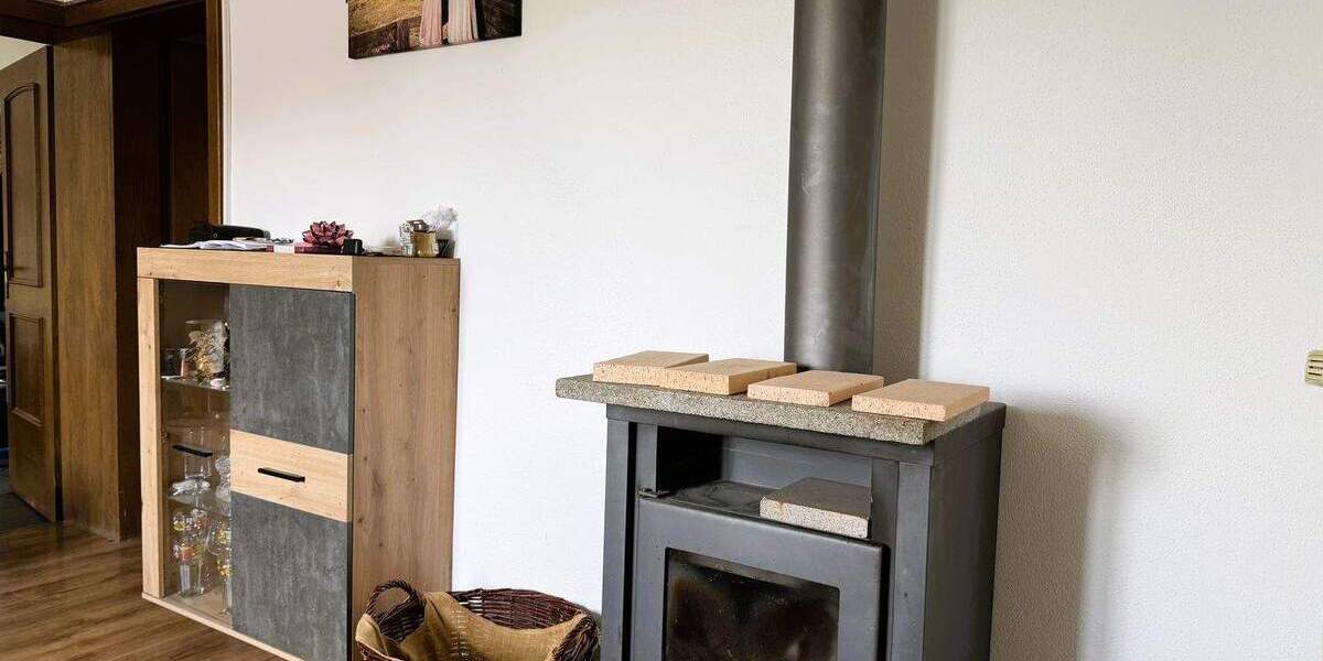 Mehrfamilienhaus, Wohnhaus Tiefenbach - 8 Zimmer, 180 m&sup2;, 319.000&euro; | Angebot:25669400