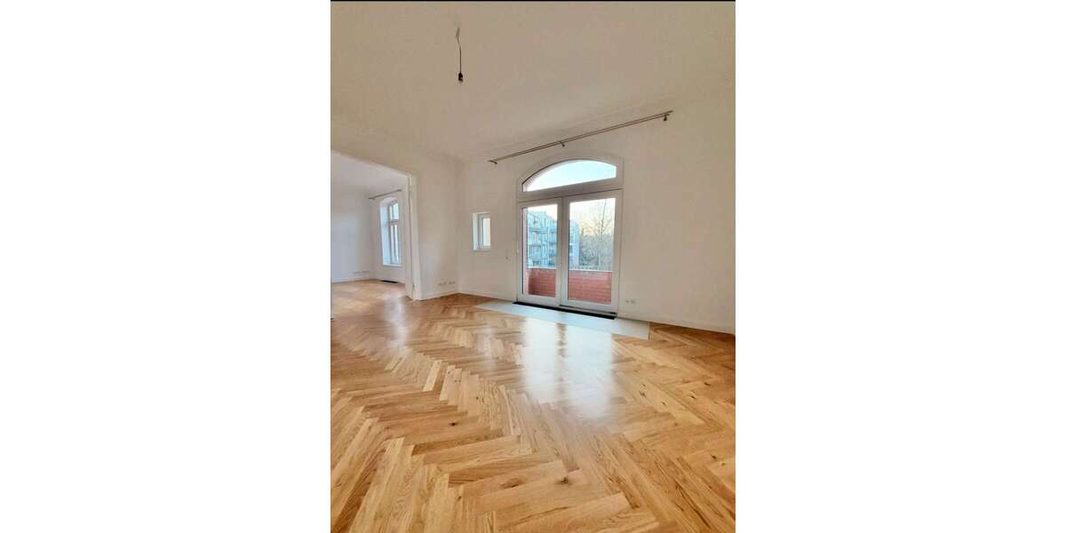 Etagenwohnung Schwerin Altstadt - 3 Zimmer, 82 m&sup2;, 1.390&euro; | Angebot:25602448