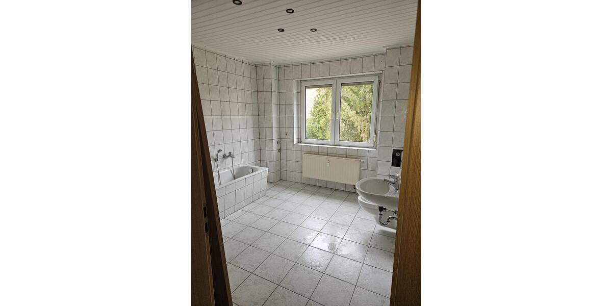 Etagenwohnung Hettstedt - 2 Zimmer, 380 m&sup2;, 380&euro; | Angebot:26237892
