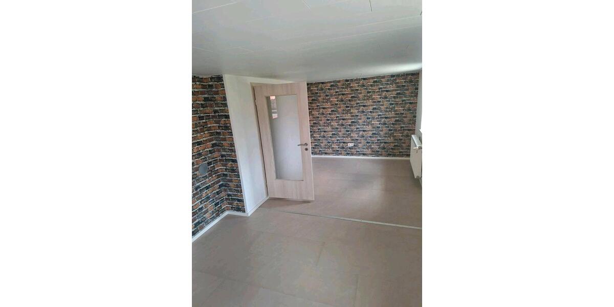 Einfamilienhaus Sulzfeld - 5 Zimmer, 116 m&sup2;, 159.000&euro; | Angebot:26985088