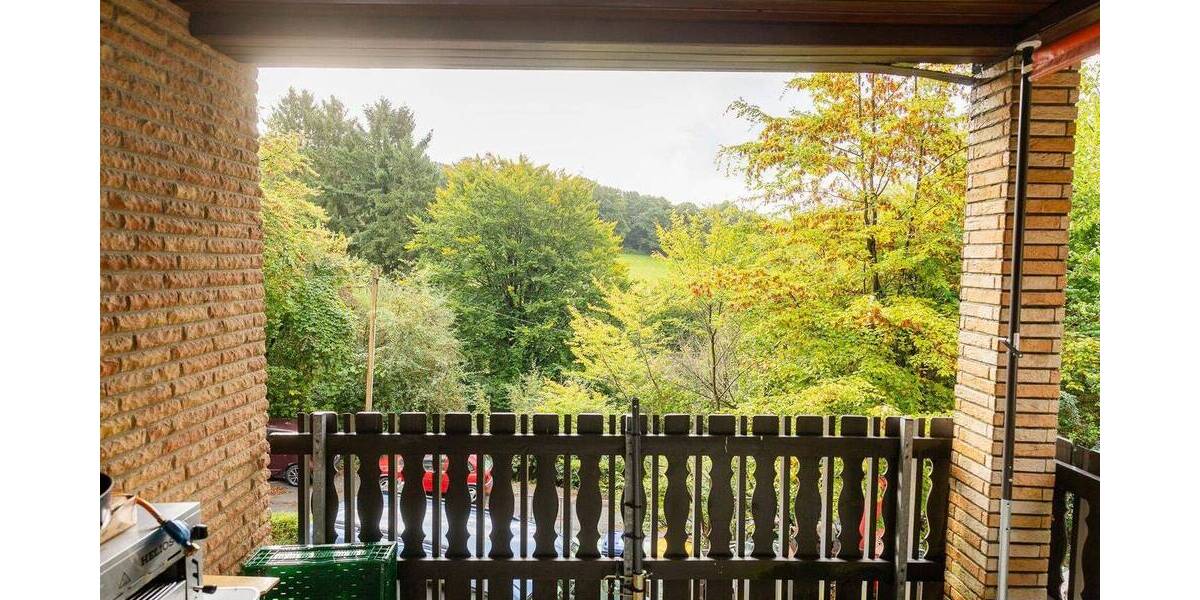 Viel Platz auf 3 Ebenen: großzügige DHH Haus Doppelgarage, PV, naturnahe Lage in Remscheid-Hasten 7 zimmer