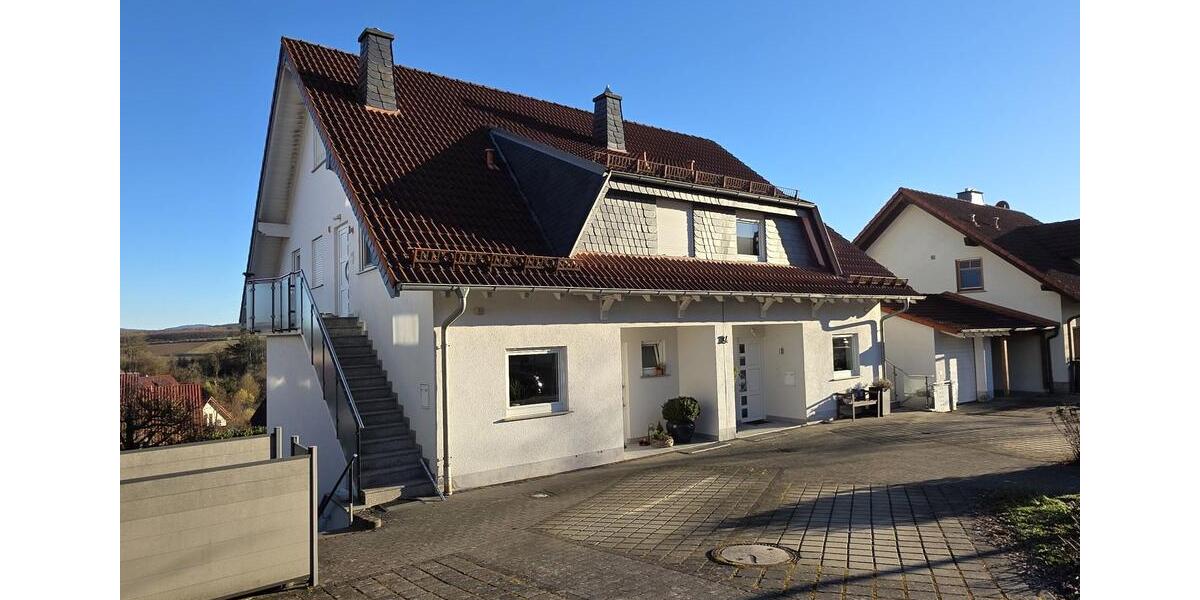 Dachgeschoßwohnung Hünfeld - 3 Zimmer, 83 m&sup2;, 770&euro; | Angebot:25379922