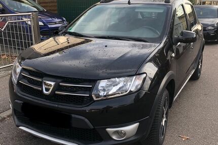 Dacia Sandero 128.000 km 4.500 &euro; Stuttgart 70199