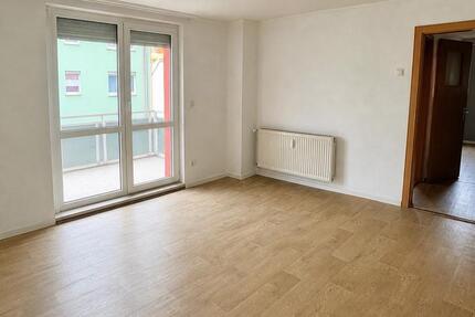 Wohnung Haldensleben - 3 Zimmer, 60 m&sup2;, 450&euro; | Angebot:26446341