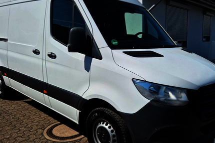 Mercedes-Benz Sprinter 298.000 km 15.469 &euro; Düsseldorf 40591