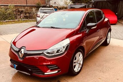 Renault Clio 120.000 km 6.590 € Saarbrücken 66130