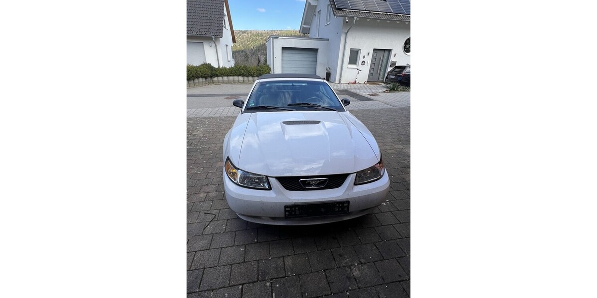 Ford Mustang 110.000 km 7.000 &euro; Nagold 72202