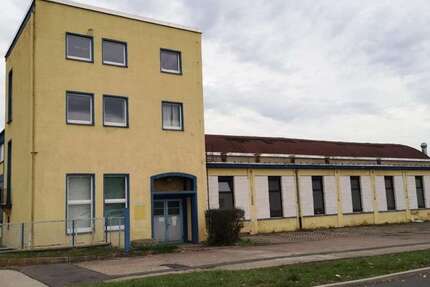 Halle in Stadtilm 260.000 € 2167 m² zimmer