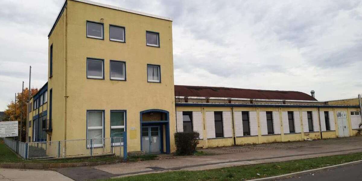 Halle in Stadtilm 260.000 € 2167 m² zimmer