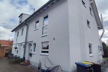 Doppelhaushälfte - frisch saniert und renoviert - super Lage 7.5 zimmer