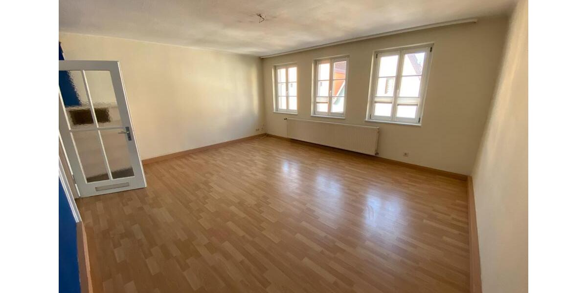 Etagenwohnung Rothenburg ob der Tauber - 3 Zimmer, 84 m&sup2;, 890&euro; | Angebot:25078913