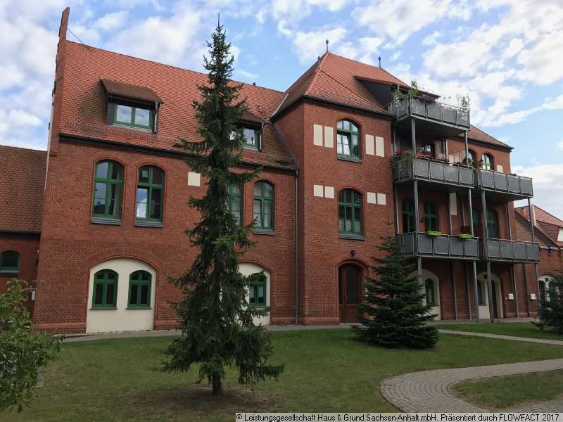 Wohnung zum Mieten in Zerbst 290 € 54.3 m²