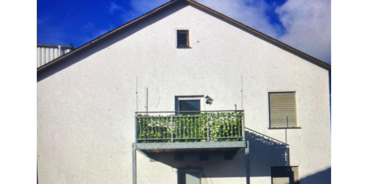 Etagenwohnung Attendorn - 4 Zimmer, 120 m&sup2;, 750&euro; | Angebot:26296650