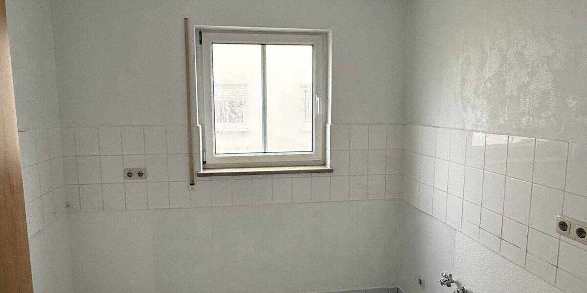 Etagenwohnung Zwickau Marienthal - 4 Zimmer, 75 m&sup2;, 110.000&euro; | Angebot:26176737