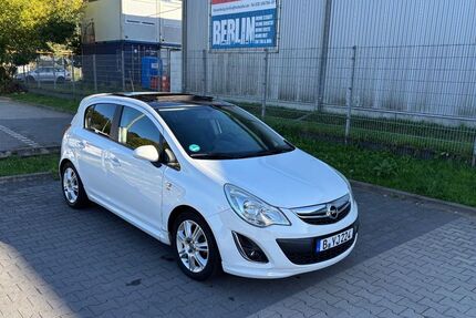 Opel Corsa 119.800 km 4.890 &euro; Berlin 13589