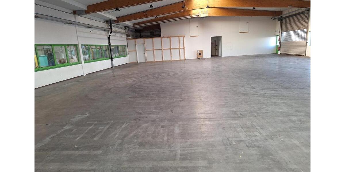 Gewerbeobjekt Schramberg - 2.550&euro; | Angebot:26224971