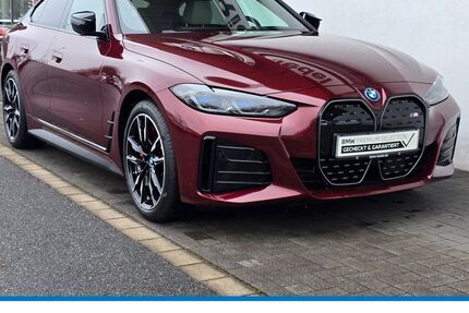 BMW i4 13.998 km 52.980 &euro; Dinslaken 46535