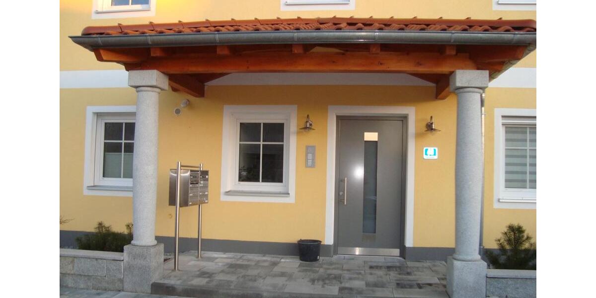 Etagenwohnung Pocking - 4 Zimmer, 90 m&sup2;, 800&euro; | Angebot:26261888