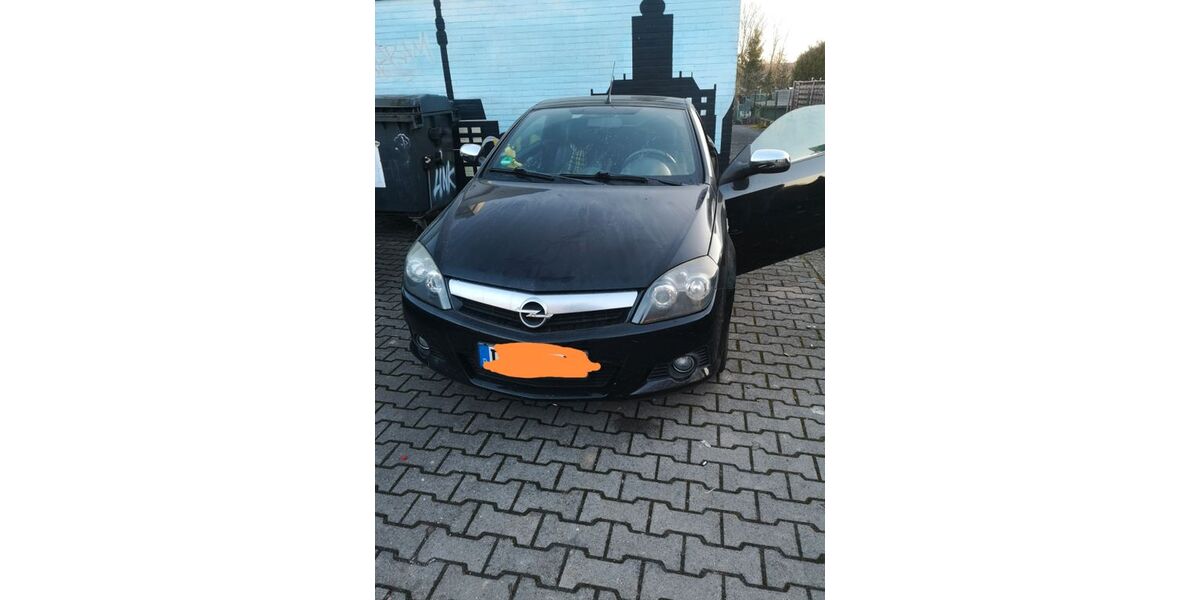 Opel Tigra 83.000 km 1.500 &euro; Dortmund 44339