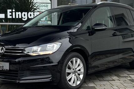 VW Touran 28.000 km 29.894 &euro; Zossen 15806