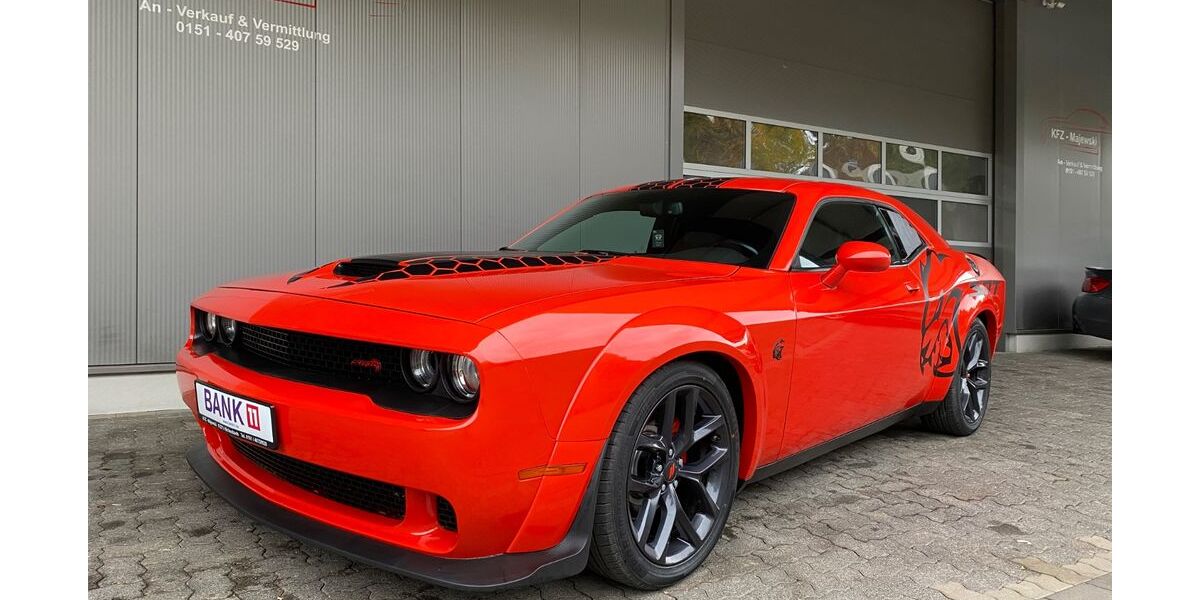Dodge Challenger 82.583 km 28.480 &euro; Hilchenbach 57271